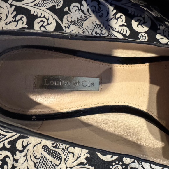 Louise et Cie black Loafers.  Size 8 - Picture 5 of 5